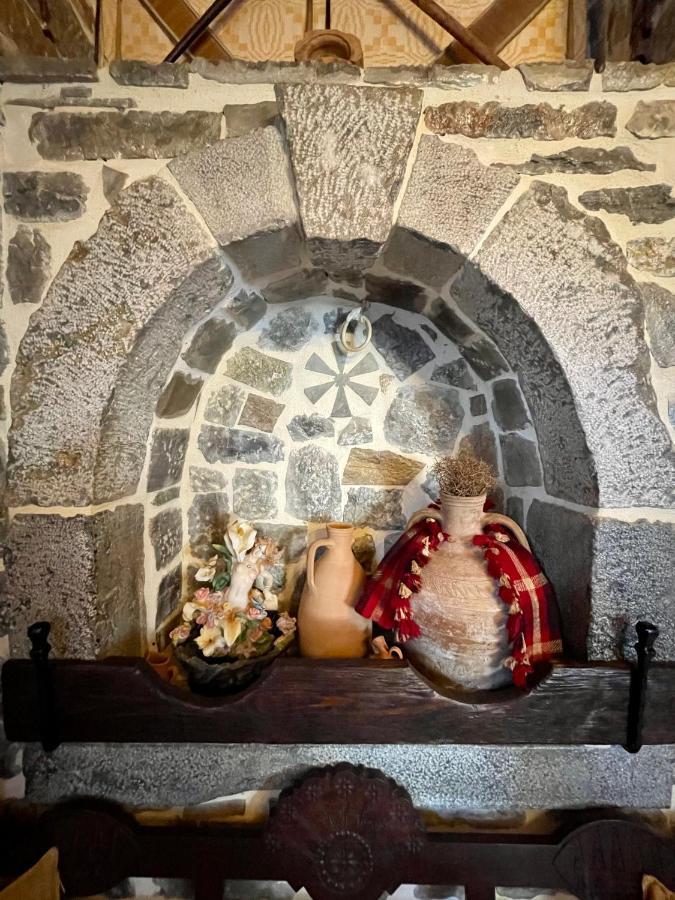 Traditional Residence With Terrace Latsida エクステリア 写真